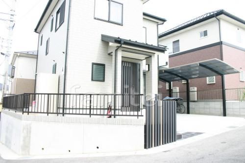 高台に建つ家　施工例