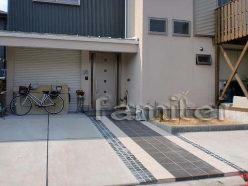 アプローチ:タイル張り アプローチ:タイル張り