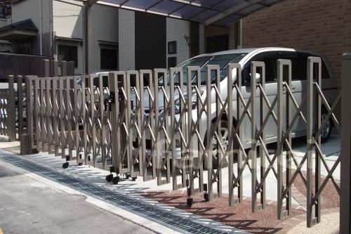駐車場ゲート 伸縮門扉