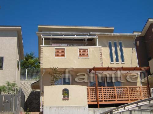 パーゴラ風テラス屋根　三協ナチュレ