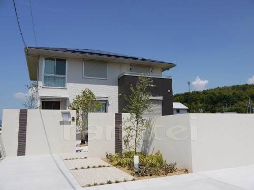 セミクローズ外構　施工例