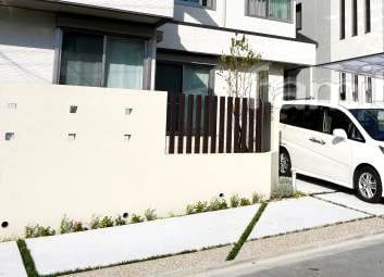 塀　吹付け仕上げ　ソフトシリン