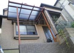 パーゴラ風テラス屋根　三協ナチュレ