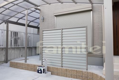 目隠しフェンス TOEXサニーブリーズフェンス