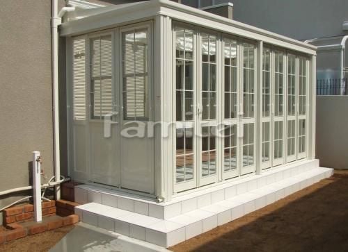 暖蘭物語　ガーデンルーム　タイルデッキ