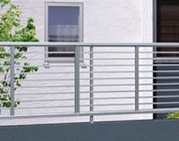 形材フェンス「カムフィー」（三協立山アルミ）