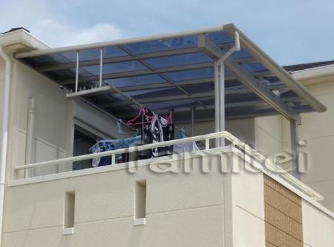 YKK ヴェクターテラス屋根2階F型 施工例写真
