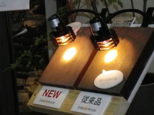 熱くならないウッドデッキ