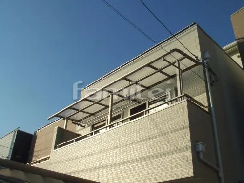 堺市　ベランダ屋根 レギュラーテラス屋根２階 物干し　境界フェンス塀 LIXIL (リクシル) ハイグリッドフェンスUF8型