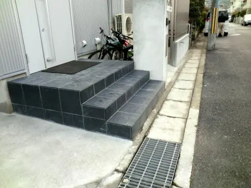 大津市　ベランダ屋根 レギュラーテラス1階 サイクルポート