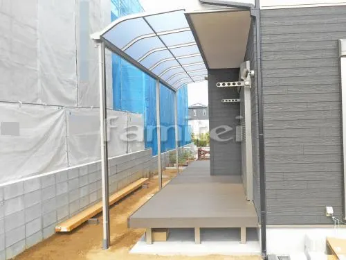 木津川市 外構工事 新築シンプルモダン セミクローズ外構 玄関まわり アプローチ 照明 門柱 表札 ポスト 門扉