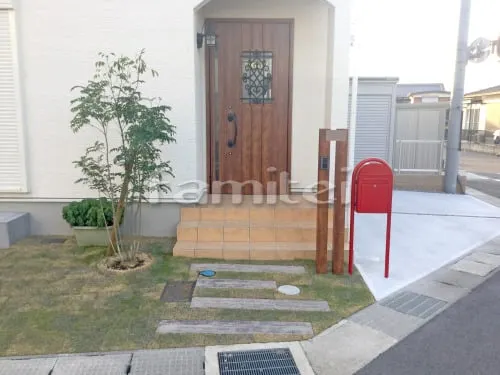 近江八幡市 新築ナチュラル オープン外構 カーポート LIXILリクシル ネスカF 横2台用(ワイド ツイン) F型フラット屋根 土間コンクリート