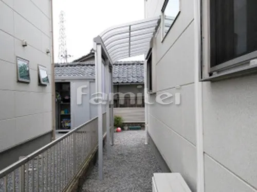 近江八幡市 エクステリア工事 雨除け屋根 YKKAP ソラリアテラス屋根 1階用 R型アール屋根 積雪50cm対応 物干し 人工木材ウッドデッキ LIXILリクシル 樹ら楽ステージ(きらら) 樹脂
