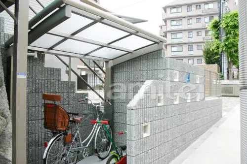 自転車屋根・・・カムフィミニ(三協立山アルミ)